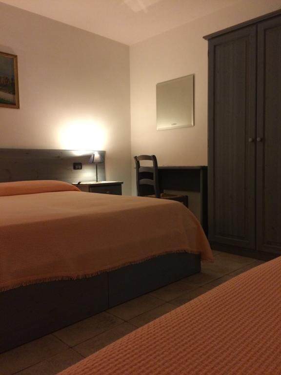 Rosarancio Bed and Breakfast Bassano del Grappa Rum bild